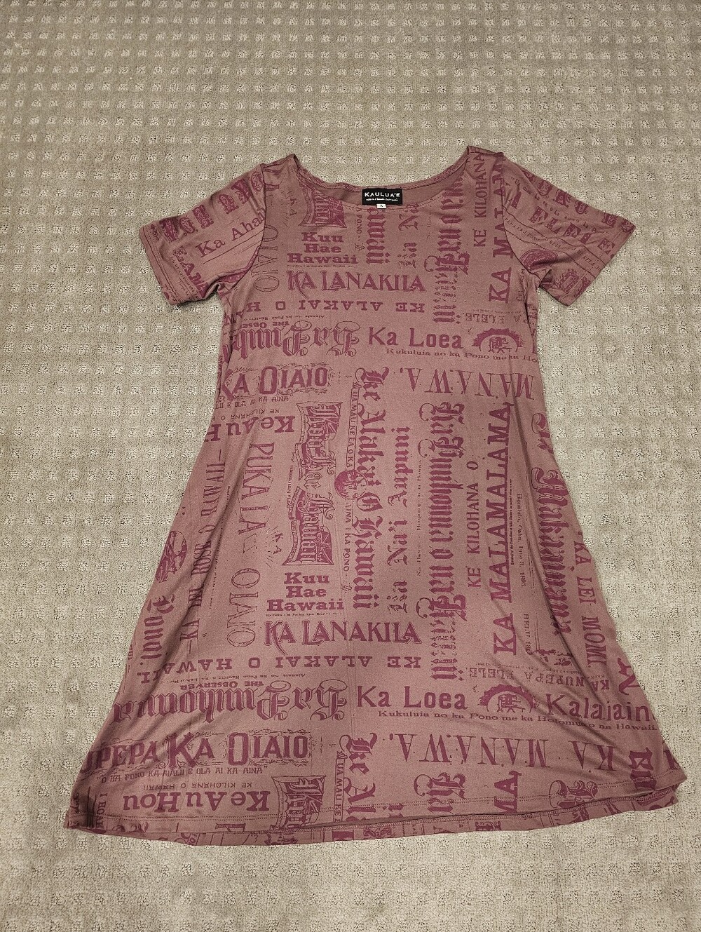 Kauluae Nupepa (Newspaper) Hawaii Print, Purple Dress, Size S